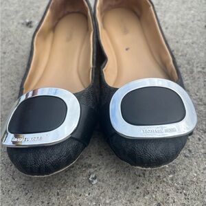 Michael Kors Logo Buckle Ballet Flats – Size 8.5M